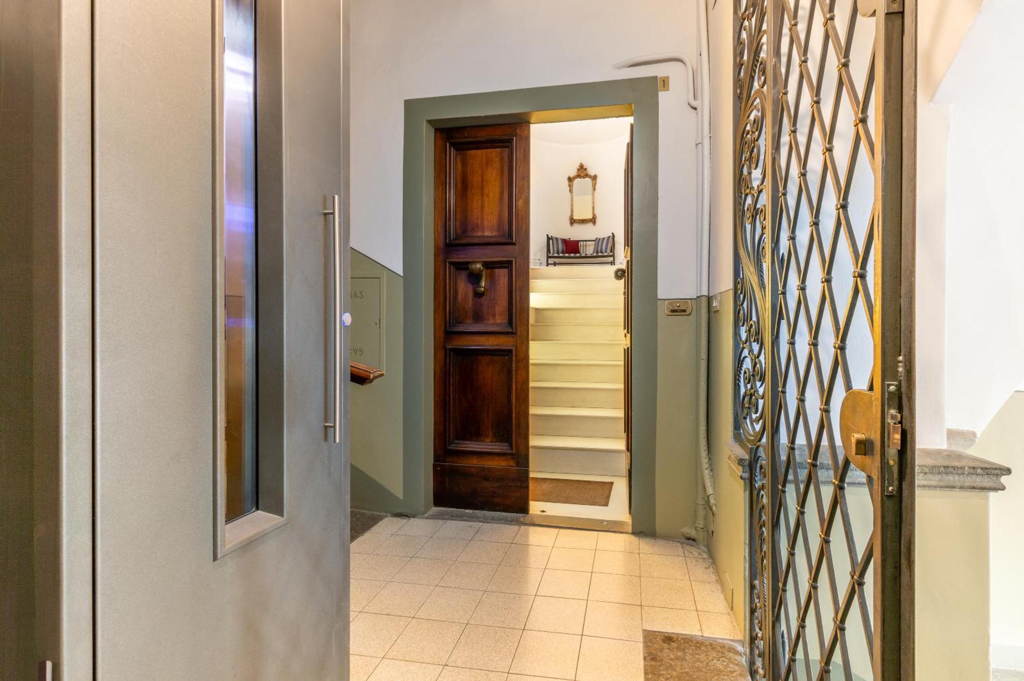 Fossi Five Senses Apartamento